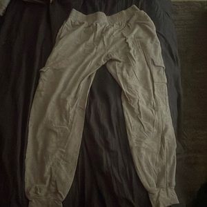 Cute booty gray scrunch butt sweatpants